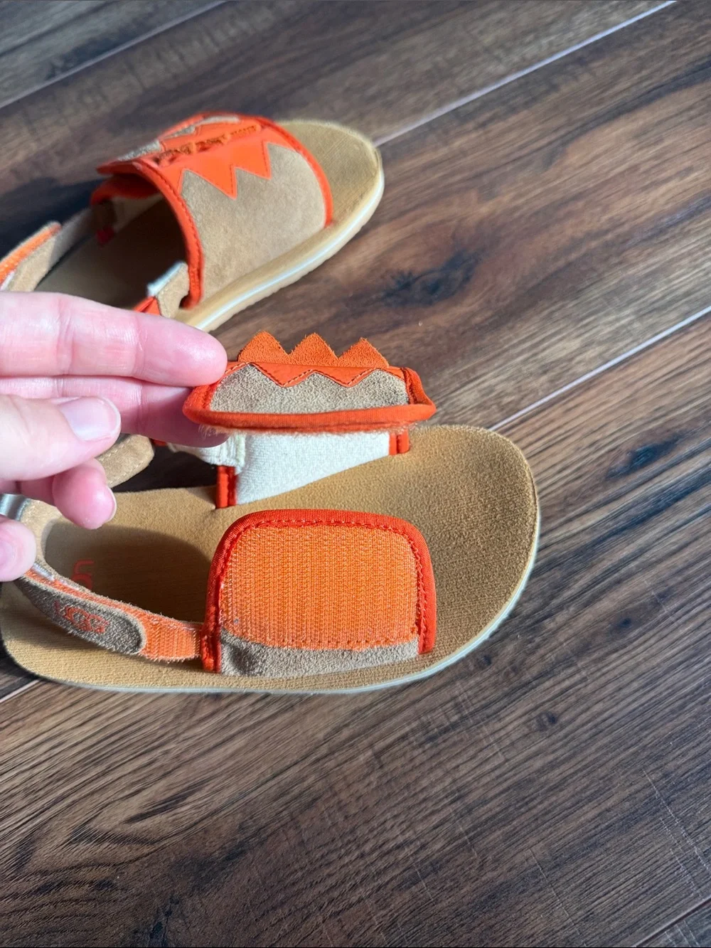 UGG Zarar toddler slide sandals